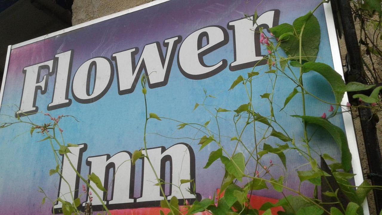 Flower Inn Sigiriya Bagian luar foto