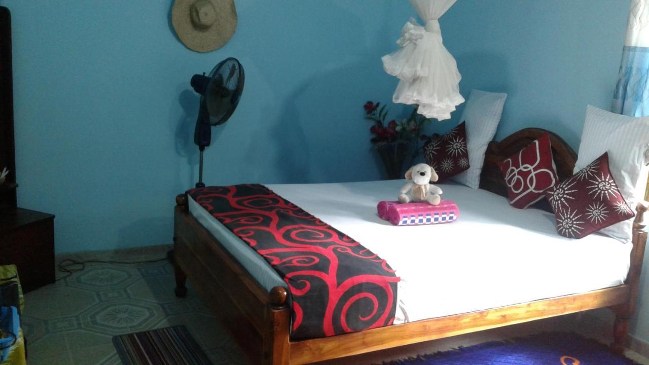 Flower Inn Sigiriya Bagian luar foto